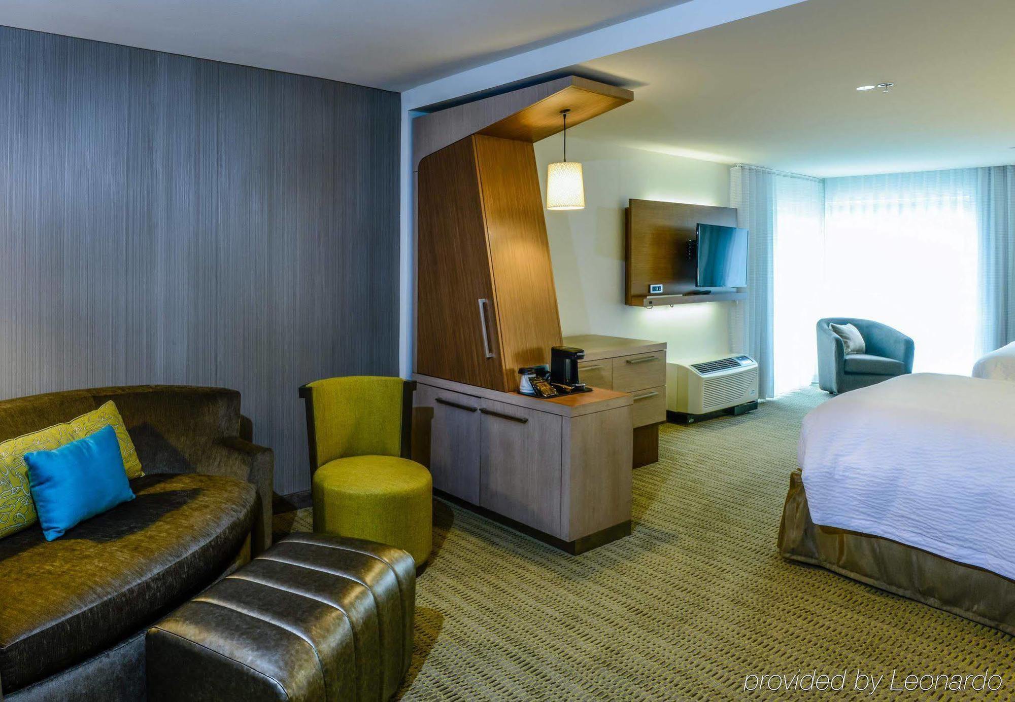 คอร์ตยาร์ด เลค ชาร์ลส์ Hotel เลคชาร์ล ภายนอก รูปภาพ