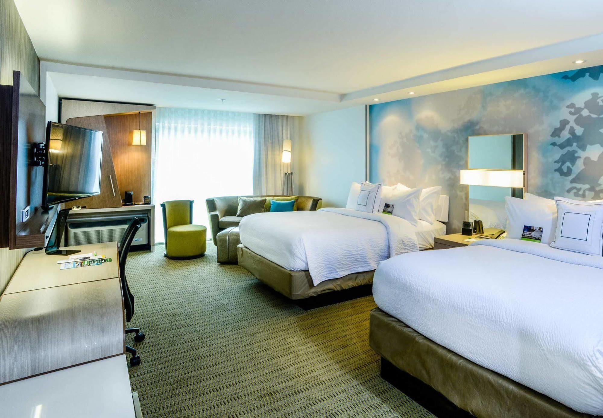 คอร์ตยาร์ด เลค ชาร์ลส์ Hotel เลคชาร์ล ภายนอก รูปภาพ